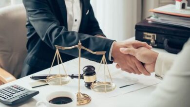 "المرتزقة الدبلوماسيون": مكاتب المحاماة التي تصيغ الأوطان