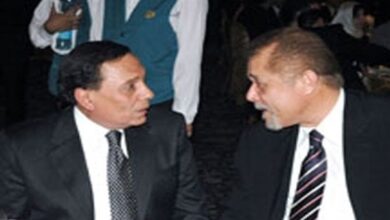 "رأفت الهجان".. وسر الخلاف التاريخي بين محمود عبد العزيز و الزعيم