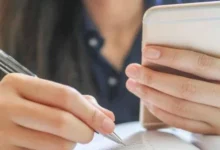 حقيقة الحرب الإلكترونيةبين جروبات الغش ووزارةالتعليم.