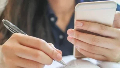 حقيقة الحرب الإلكترونيةبين جروبات الغش ووزارةالتعليم.
