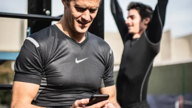 "لاعبو نادي برشلونة في التدريبات الصباحية تحت إشراف الطاقم الفني لفرض الانضباط"